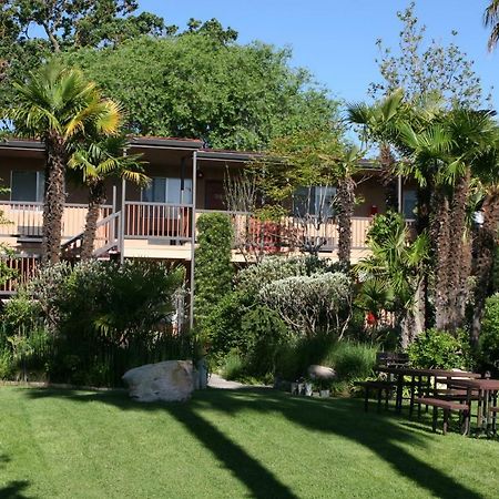 Adelaide Inn Пасо Роблс Экстерьер фото